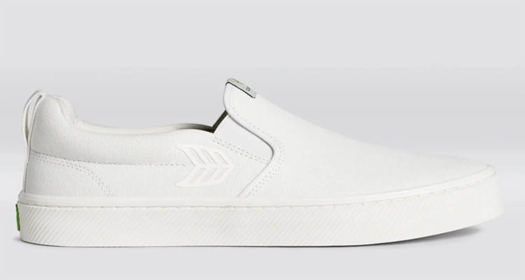 Cariuma Sneakers