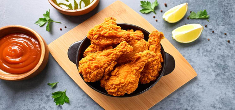 The Unexpected Oil Swap For Next-Level Fried Chicken